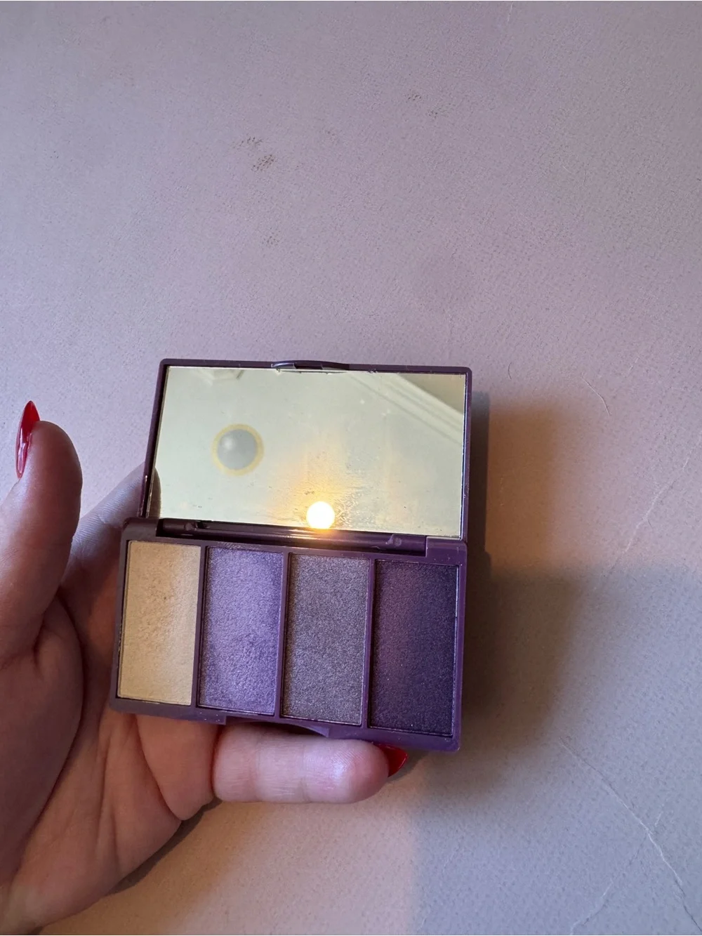 New never used Bellapierre 1999 4-Color Eyeshadow Palette - Purple